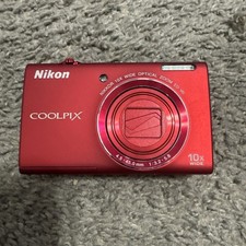 Nikon Coolpix Bridge Digital Camera with Lens Cap and Strap — listing 6