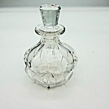 Vintage Art Deco Cut Crystal Perfume Bottle with Tall Sail-Shaped Stopper — listing 6