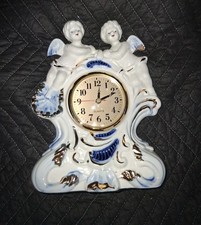 Vintage Porcelain Cherub Mantle Clock with Gilt Accents — listing 2