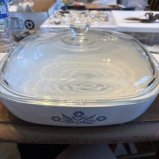 Corning Ware Cornflower Blue Casserole Dish with Domed Lid