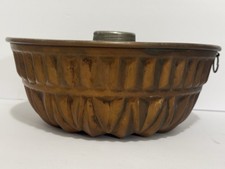 Vintage Copper Fluted Bundt Cake Mold with Wall-Hang Loop, 10.5 in. — listing 3