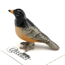 Porcelain American Robin Family Bird Figurine with Nest and Lily — listing 4