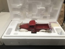 Franklin Mint Precision Models 1999 Christmas Truck 1940 Ford Pickup Franklin's Bait & Tackle — listing 5