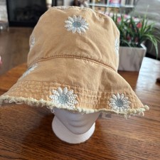 Round Fabric-Covered Decorative Hat Box with Floral Tapestry and Green Ribbon Bow — listing 3