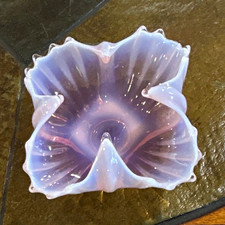 Hand-Blown Amber-Rimmed Ruffled Art Glass Bowl — listing 4