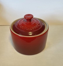 Le Creuset Stoneware Blue Sugar Bowl with Lid and Ceramic Spoon — listing 4
