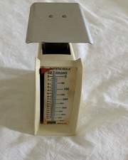 Vintage Hanson Dietetic Mechanical Kitchen Scale — listing 2