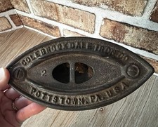 Antique Cast Iron Sad Iron (Flat Iron) with Loop Handle, Maker Unknown — listing 3