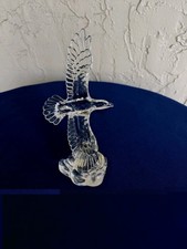 Pair of Crystal Eagle Figurines on Frosted Domed Bases — listing 4