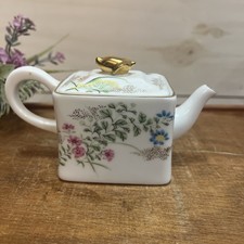 Franklin Porcelain Japanese Flowers & Birds of the Orient Teapot on Stand (1986) — listing 4