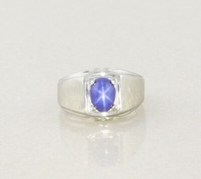 Vintage 10K White Gold Men's Ring with Blue Sapphire Cabochon and Diamond Accents Something else / can't tell