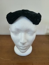 Vintage 1950s Ladies' Black Fabric Hat — listing 2