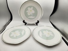 Hankook Fine Bone China Espresso Cup & Square Saucer Set with Korean Hunminjeongeum (Hangul) Calligraphy Motif