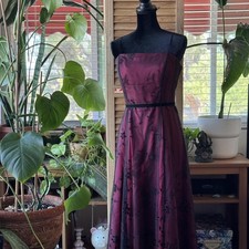 Adrianna Papell Red Beaded-Waist Sleeveless Tulle Evening Gown — listing 6