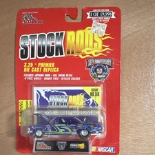 Racing Champions Terry Labonte #5 Kellogg's Corn Flakes 1:64 Die Cast Stock Car - The Originals