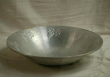 West Bend Hammered Aluminum Serving Bowl with Grape & Leaf Motif — listing 6
