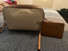 Michael Kors Medium Signature Satchel with Center Stripe (Brown/Luggage) — listing 6