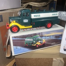 1982-83 First Hess Toy Truck Tanker Bank — listing 4