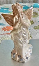Vintage Praying Angel Figurine with Snow-Textured Trim — listing 6