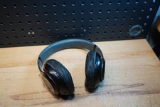 Beats by Dr. Dre Studio 2.0 Wireless Over-Ear Headphones (Titanium/Silver) — listing 3