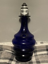 Blown Glass Decanter with Cobalt Blue Flame Stopper, Gold Accent and Pedestal Foot — listing 6