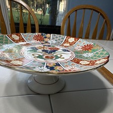 Two-Tier Imari Pattern Cake Stand in the Derby/Mason's Style with Brass Center Fitting — listing 6