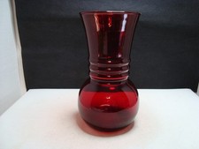 Anchor Hocking Royal Ruby Hexagonal Ribbed Glass Vase 8.5" — listing 3