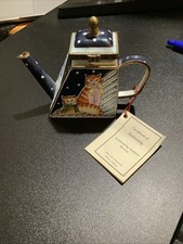 Kelvin Chen Hand-Painted Enamel Miniature Teapot, "Cats" Pattern No.1987 — listing 3