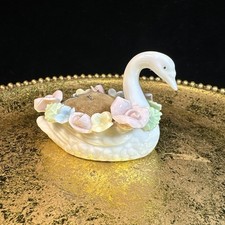 Vintage Figural Swan Pin Cushion with Velvet Cushion Insert — listing 4