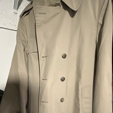 Vintage London Fog Maincoats Tan Trench Coat, Londontown Mfg. Co. Baltimore Label
