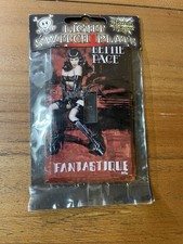 Fantastique No. 6 Bettie Page Pin-Up Tin Candle, Black/Red — listing 2