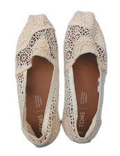 TOMS Green Crochet Lace Classic Alpargata Slip-On Flats, Women's Size 7.5, listing 2