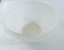 Vintage Tupperware Large Round Nesting Bowl with Sheer Seal Lid — listing 3