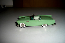 1957 Ford Thunderbird Diecast Model Car, Yellow with White Hardtop, 1:24 Scale — listing 5