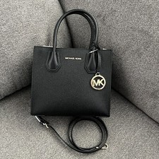 Michael Kors Mercer Gallery Medium Pebbled Leather Tote in Pink — listing 2