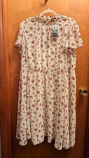 Torrid Floral Smocked Bodice Puff-Sleeve Midi Dress — listing 4