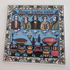 Vintage Scandinavian Berggren-Trayner Wooden Charcuterie / Cheese Board with 'Välkommen till vårt hem' Ceramic Tile, 28 inches — listing 2