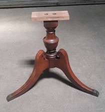 Vintage Duncan Phyfe Style Pedestal Occasional Table with Beaded Edge and Splayed Tripod Legs — listing 3