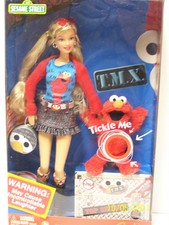Barbie T.M.X. Tickle Me Elmo 10th Anniversary Doll - Sesame Street Collector Barbie — listing 4