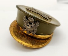 WWI/WWII US Army Infantry Officer's Cap Figural Locket Trinket Box with Crossed Rifles and Eagle Insignia — listing 3