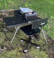 Antique Underwood Standard Typewriter (No. 5 style), Black Cast Iron, Glass Keys — listing 2