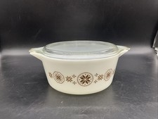 Vintage Pyrex Town & Country 475-B 2.5 Qt Cinderella Casserole with Lid — listing 3