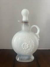 Vintage 1957 Jim Beam White Opalescent Milk Glass Decanter with Star Pattern — listing 5
