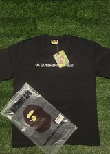 A Bathing Ape (BAPE) Classic Ape Head Logo T-Shirt White Size M — listing 4