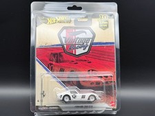 Hot Wheels Redline Grand Prix Series Ferrari 312P (Red) on Blister Card with Collector's Button — listing 2