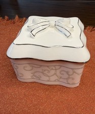 Wedgwood Celestial Platinum Bone China Covered Trinket Box — listing 6