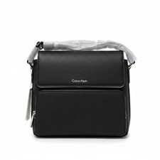 Calvin Klein Signature Logo Crossbody Camera Bag in Cream/Tan — listing 2