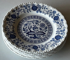 Enoch Wedgwood Blue Heritage Covered Vegetable Dish / Casserole (Blue Onion Pattern) — listing 6