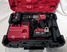 Milwaukee M18 FUEL 1/2" Hammer Drill/Driver Kit 2804-22 — listing 4