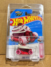 Hot Wheels Sweet Rides Cruise Bruiser Cupcake Car, #196/250, Short Card — listing 4